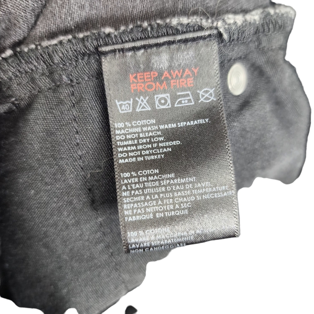 BDG Womens Small Distressed Denim Button Fly Skirt Raw Freyed Hem Black Pull On - Picture 3 of 5
